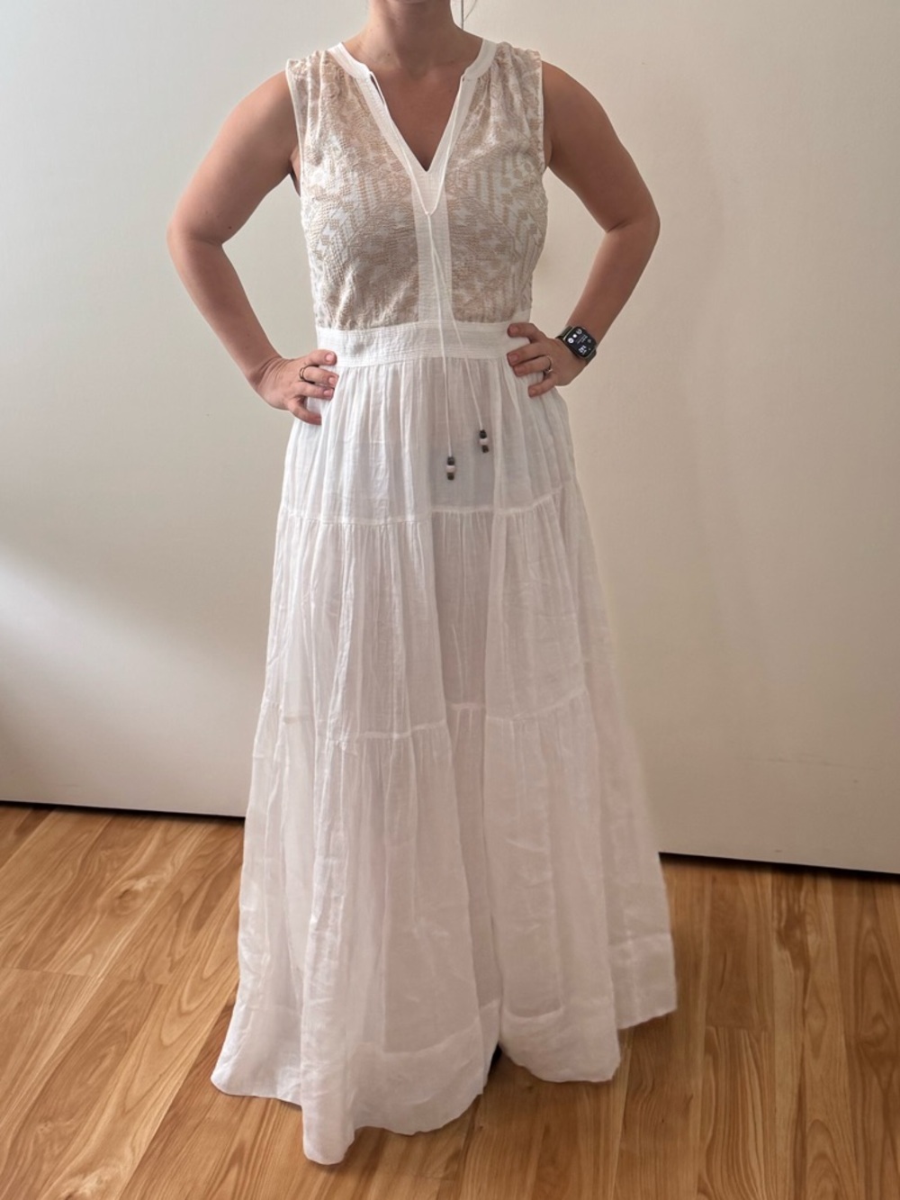 Women's White V-Neck Maxi Dress